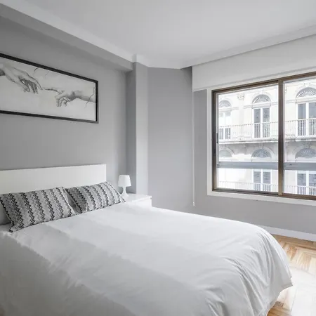 Oporto 4 *